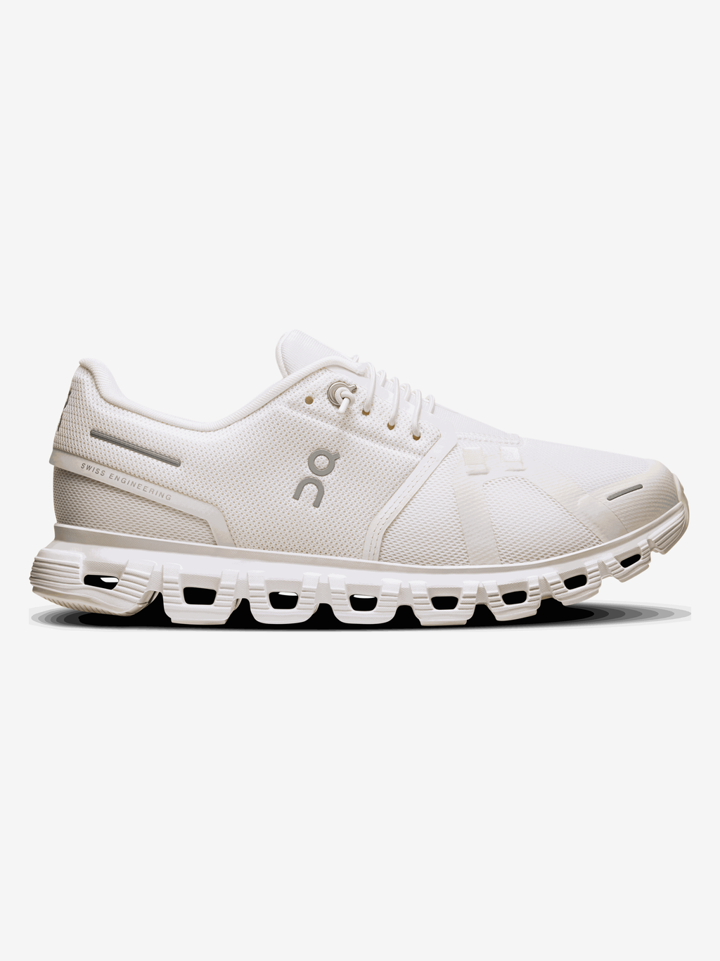 ON RUNNING - Women Cloud 6 Sneakers