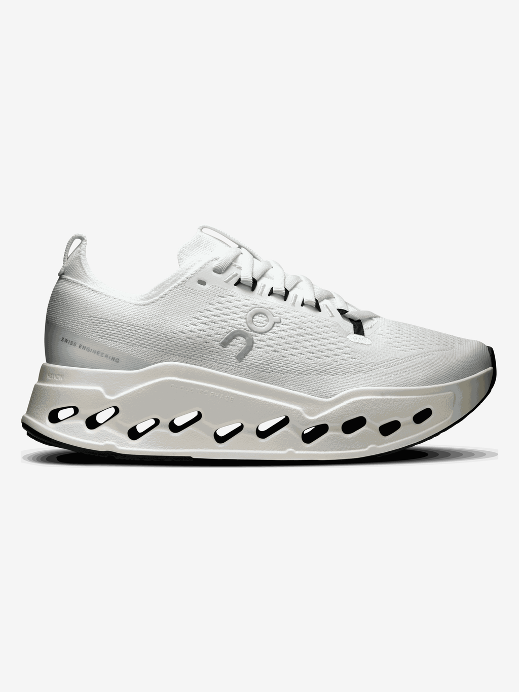 ON RUNNING - Women Cloudsurfer Max Sneakers
