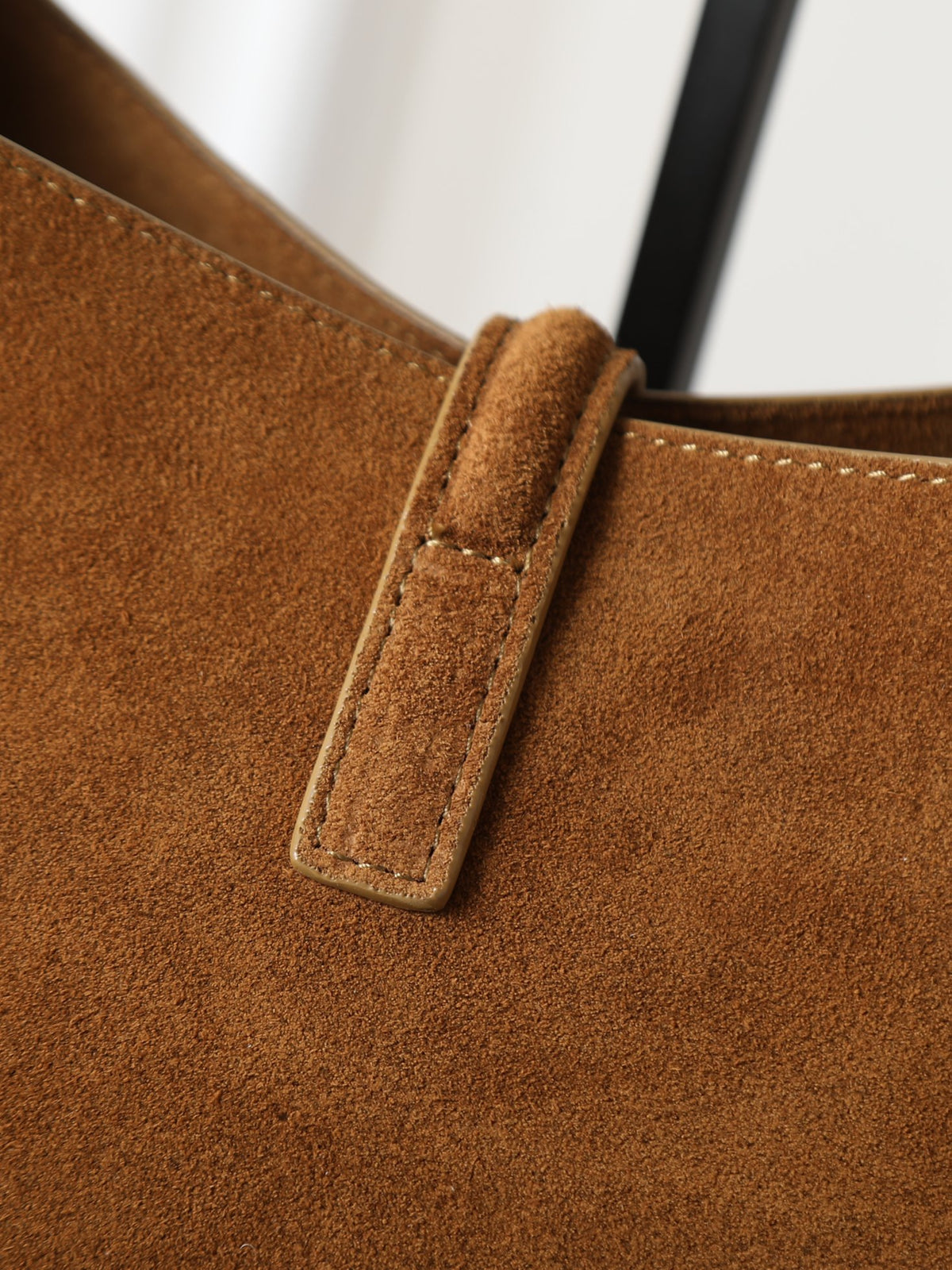 Saint Laurent Bag | Refined Everyday Style